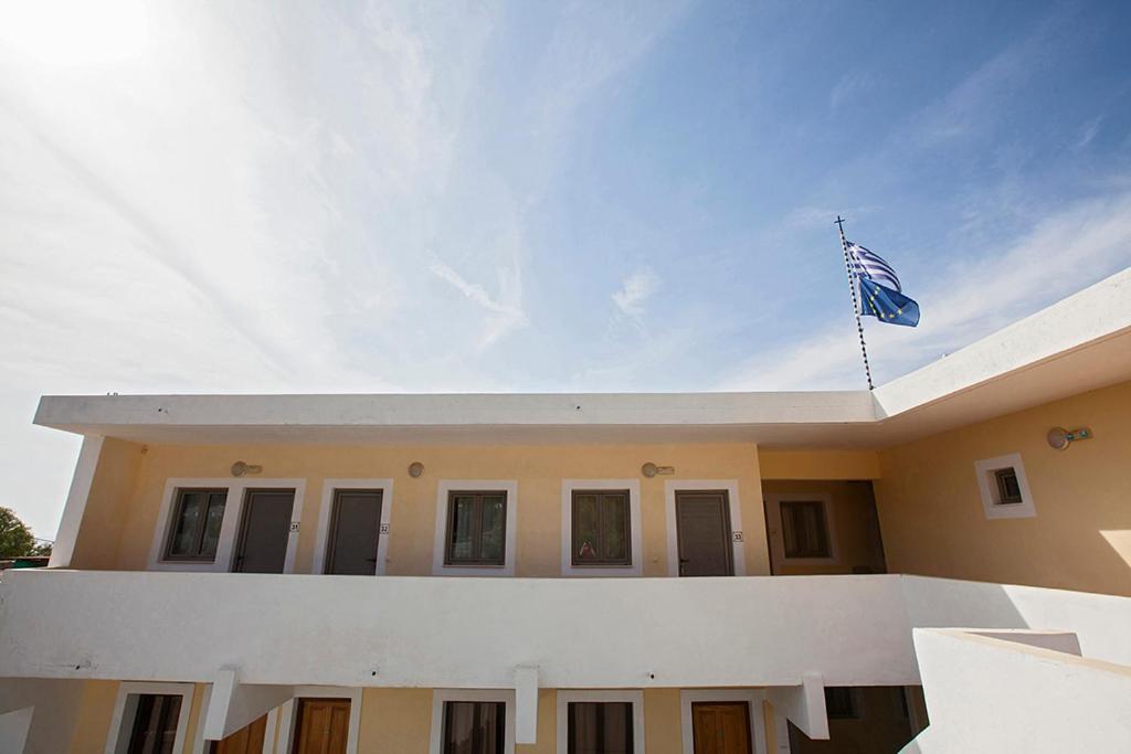 Apostolis Hotel Apartments Pefki エクステリア 写真